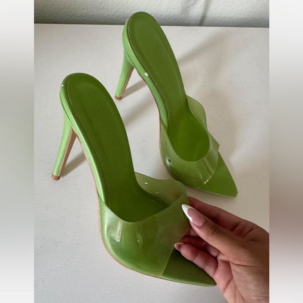 Green Pointed Toe Heels